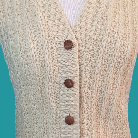 Cream Cable Knit Women's Cardigan - Picture 5 of 7